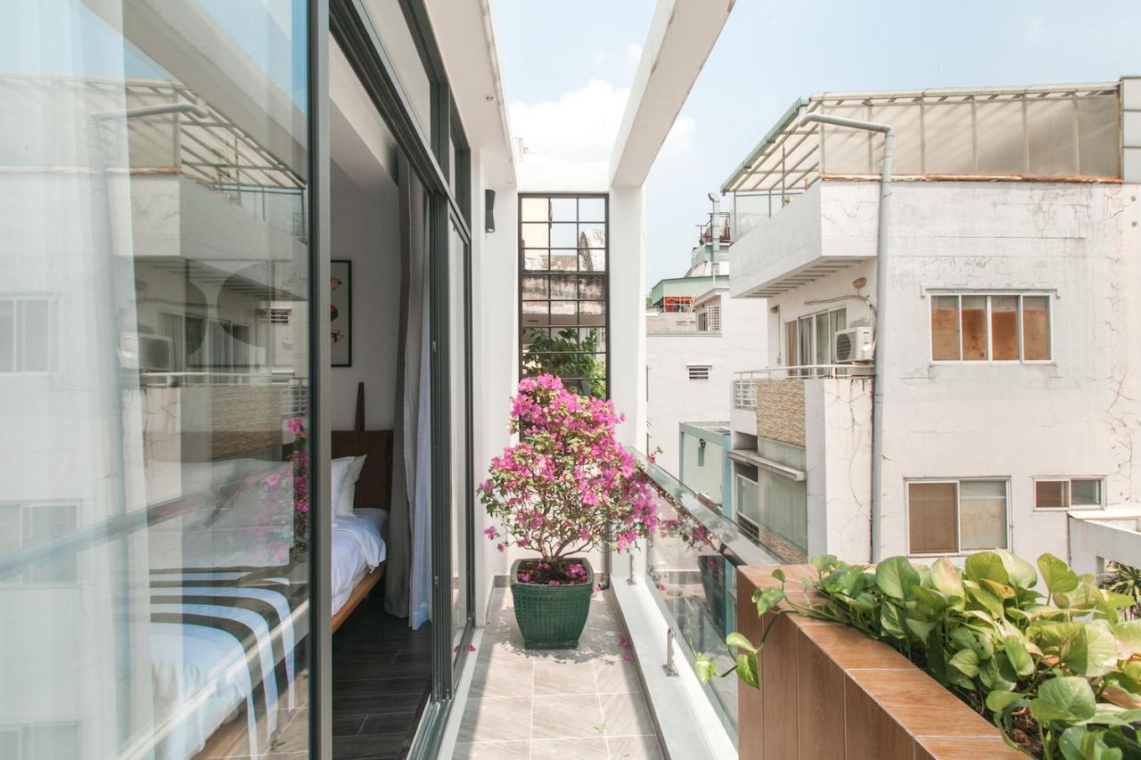 Central Studios At Ben Thanh Market By Circadian Ho Chi Minh City Bagian luar foto